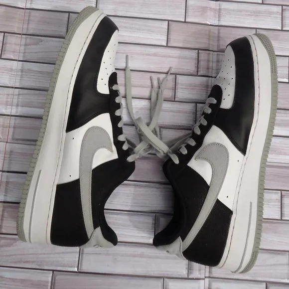 SIZE 13. NIKE AIR Force 1 Low '07 EMB Raiders sneakers shoes.